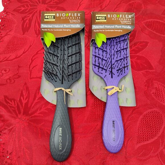 Bass Other - 2 Pk New Bass Bio Flex Detangler Purple Grey Brush